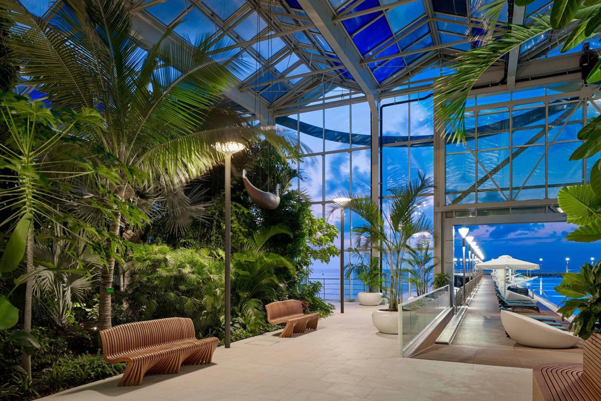 Paragraph Resort & Spa Shekvetili, Autograph Collection Luaran gambar The interior of the terminal