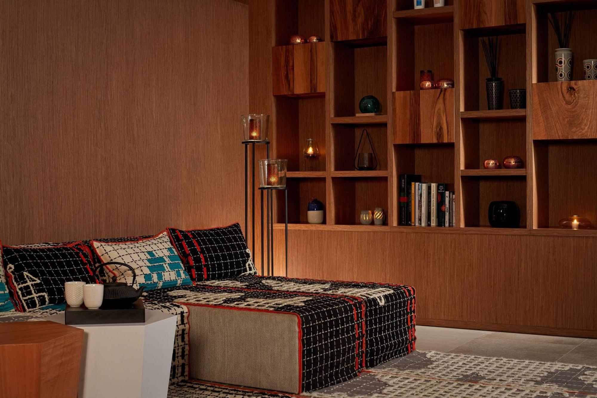 Paragraph Resort & Spa Shekvetili, Autograph Collection Luaran gambar A room at the hotel